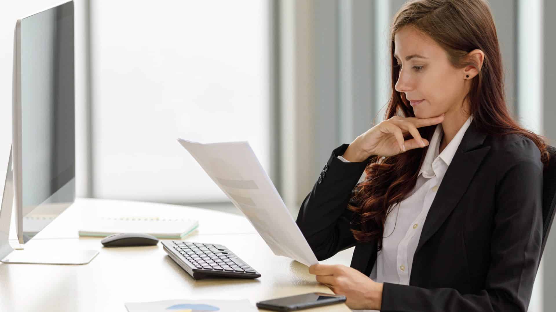 Business for sale by owner setting the price.